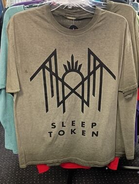 Men's Olive Graphic Tee